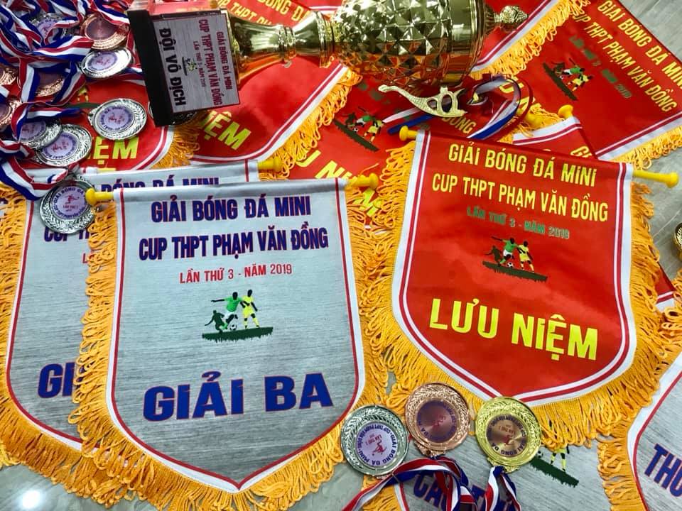 Làm Cúp - Cờ - Huy Chương Giải Bóng Đá Trường THPT Phạm Văn Đồng